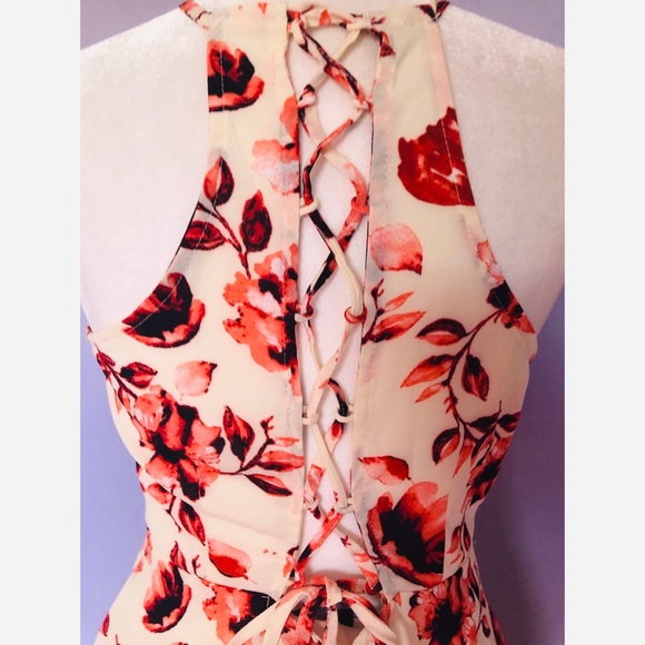 Romeo + Juliet Couture Floral Ruffled Dress - Picture 7 of 7